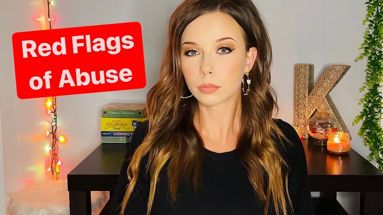 9 Signs Someone is in an Abusive Relationship