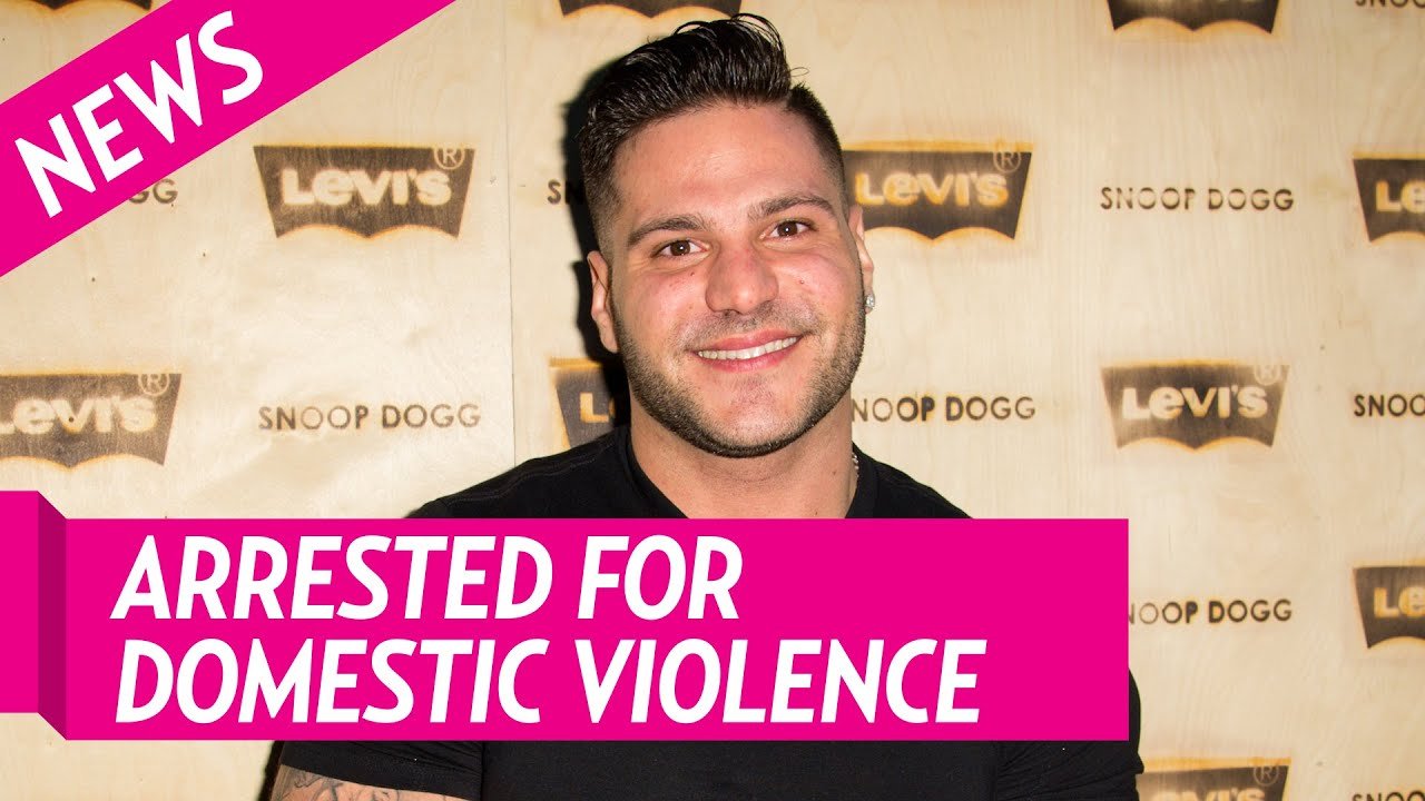 Jersey Shore39s Ronnie Ortiz Magro Arrested for Domestic Violence