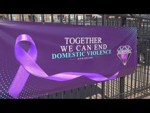 St Louis area nonprofit provides hygiene kits to domestic violence victims